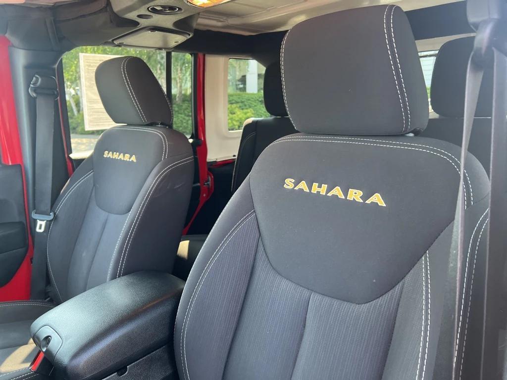 used 2015 Jeep Wrangler Unlimited car, priced at $18,834