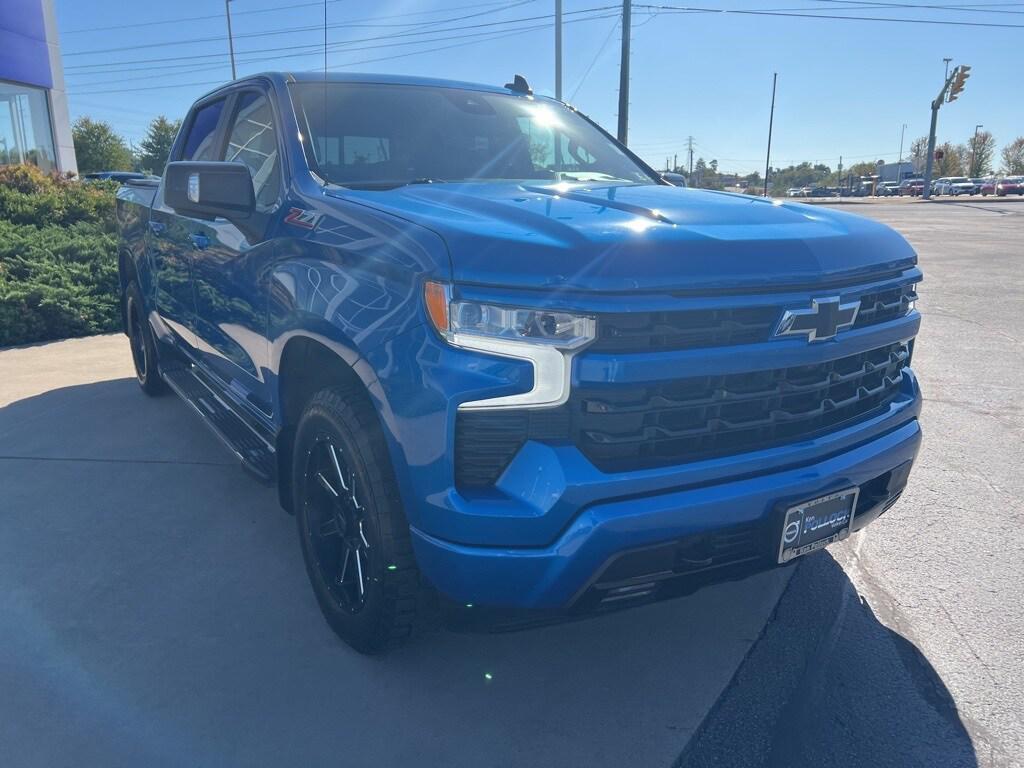 used 2022 Chevrolet Silverado 1500 car, priced at $43,995