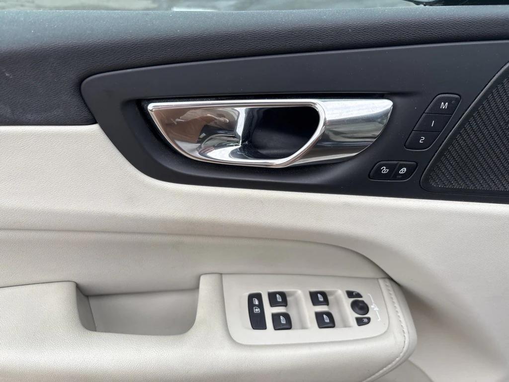 used 2019 Volvo XC60 car, priced at $20,587