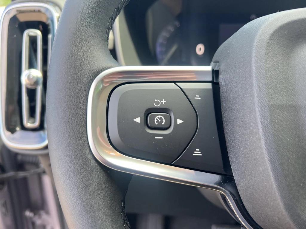 new 2026 Volvo XC40 car, priced at $50,150