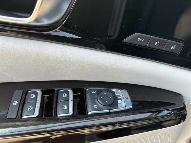 used 2024 Kia Carnival car, priced at $40,995