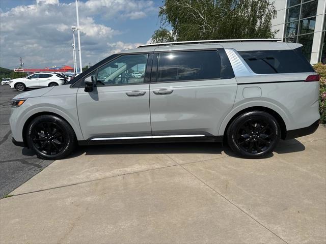 used 2024 Kia Carnival car, priced at $40,995