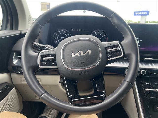 used 2024 Kia Carnival car, priced at $42,485
