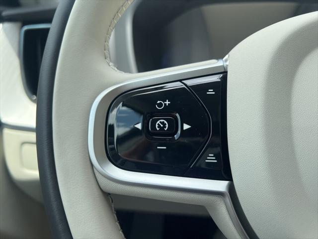 new 2026 Volvo XC60 car, priced at $63,935