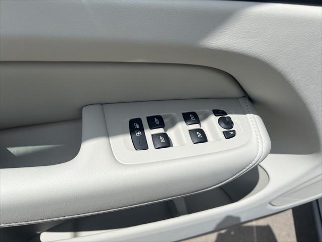 new 2026 Volvo XC60 car, priced at $63,935