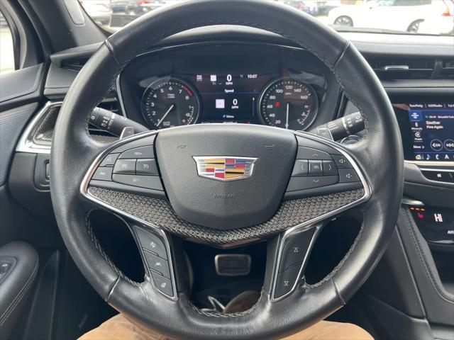 used 2023 Cadillac XT5 car, priced at $34,995