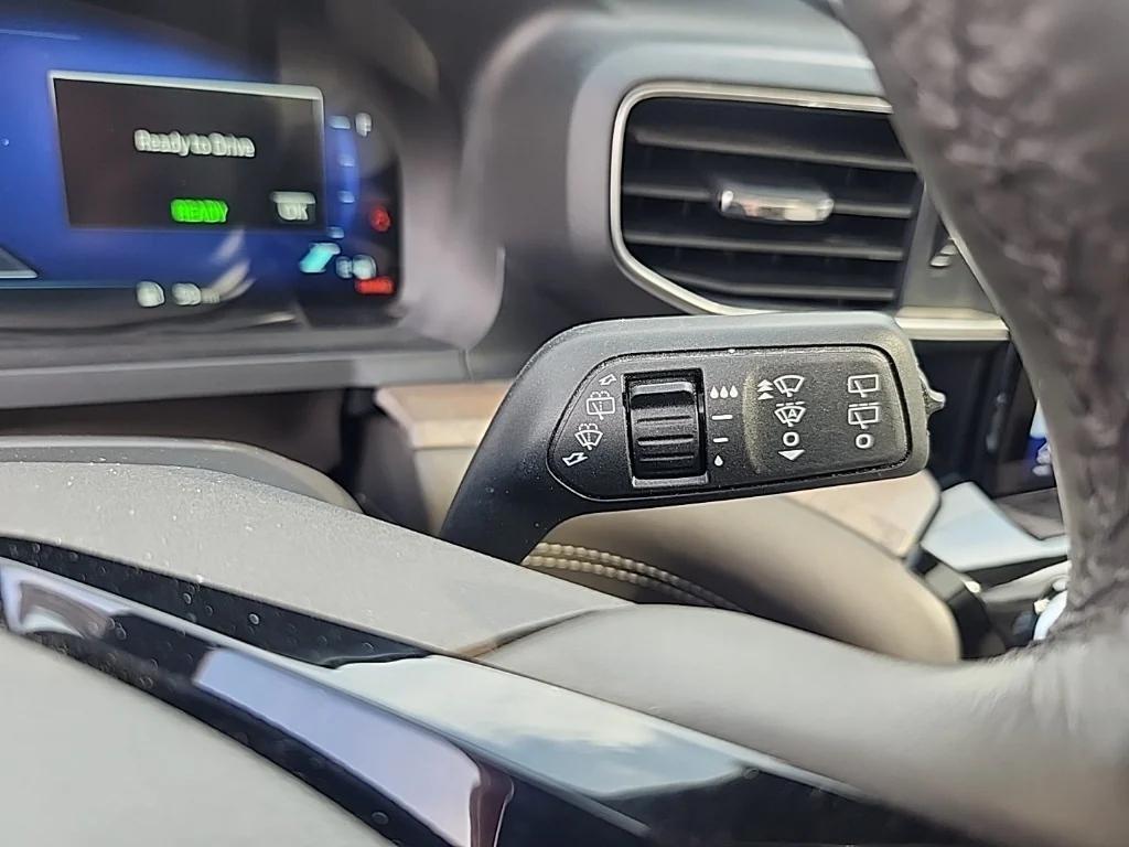 used 2022 Ford Explorer car, priced at $30,795