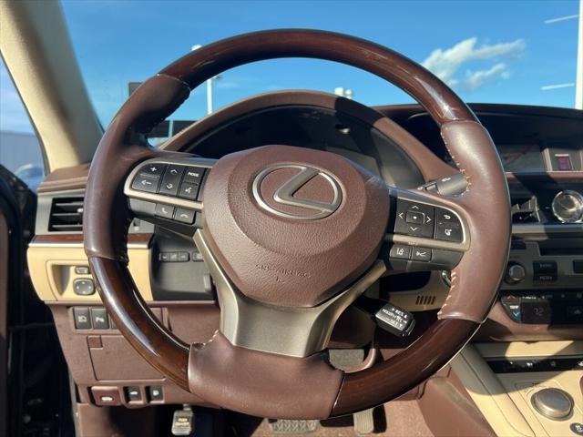 used 2017 Lexus ES 350 car, priced at $22,295