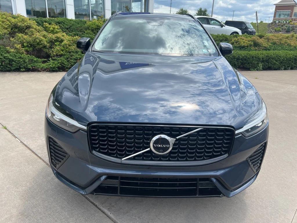 used 2023 Volvo XC60 car, priced at $38,295