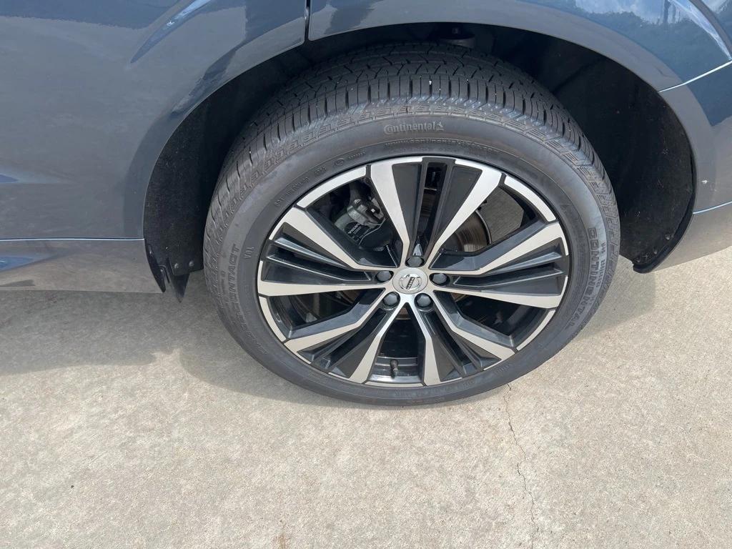 used 2023 Volvo XC60 car, priced at $38,295