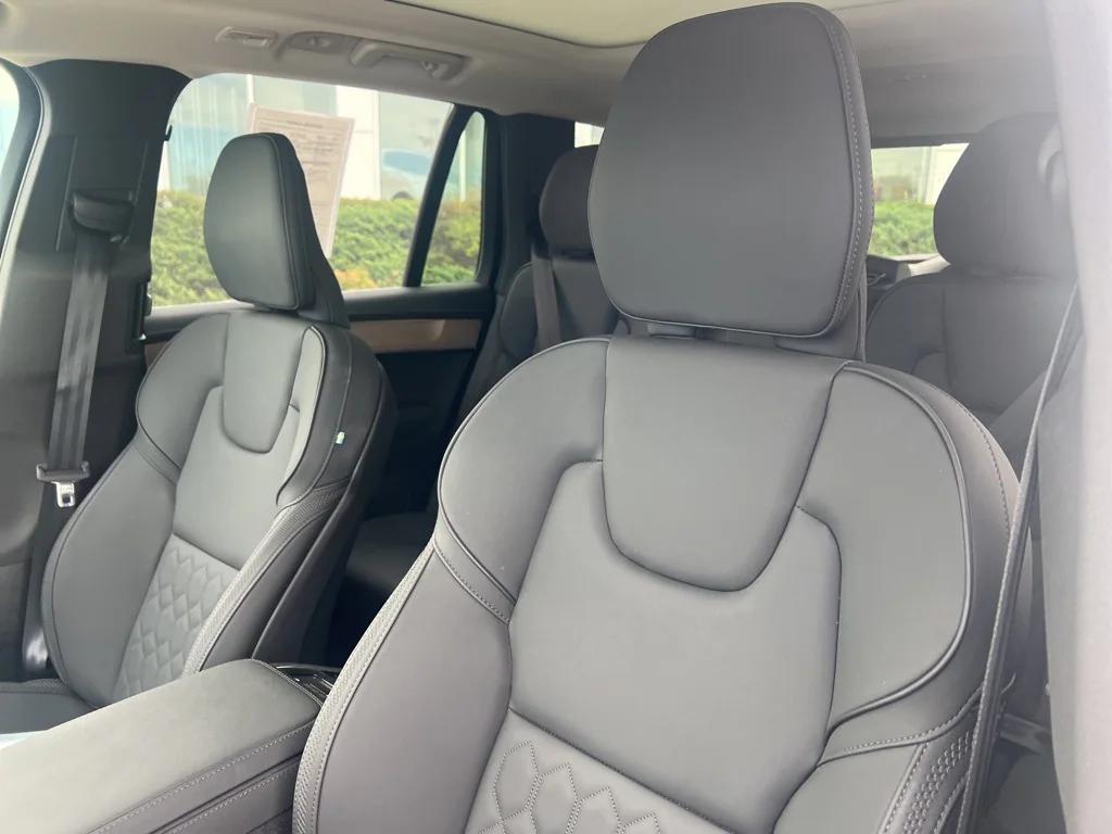 used 2025 Volvo XC90 car, priced at $54,995