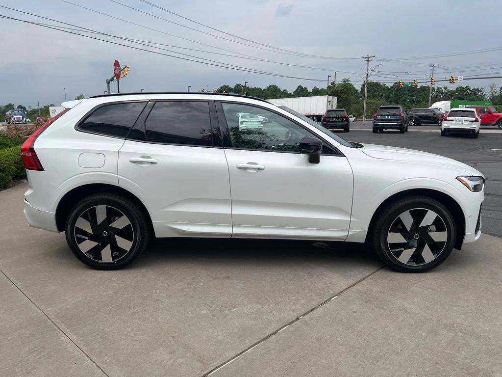 new 2025 Volvo XC60 Plug-In Hybrid car, priced at $64,800