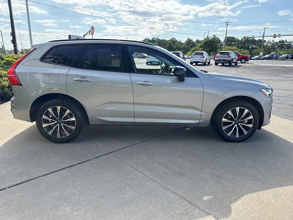 used 2025 Volvo XC60 car, priced at $43,995