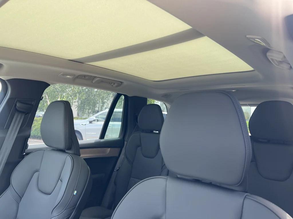 new 2025 Volvo XC90 car, priced at $66,245