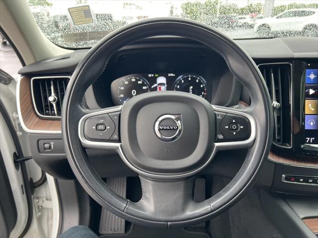 used 2021 Volvo XC60 car, priced at $28,995