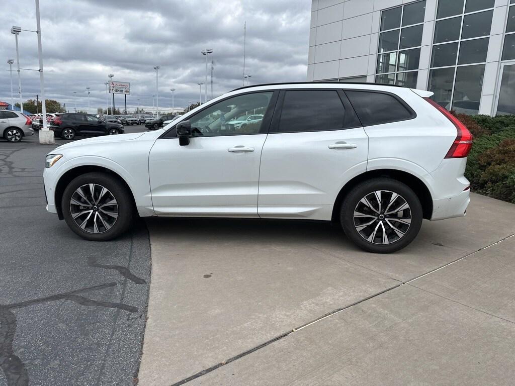used 2024 Volvo XC60 car, priced at $37,495