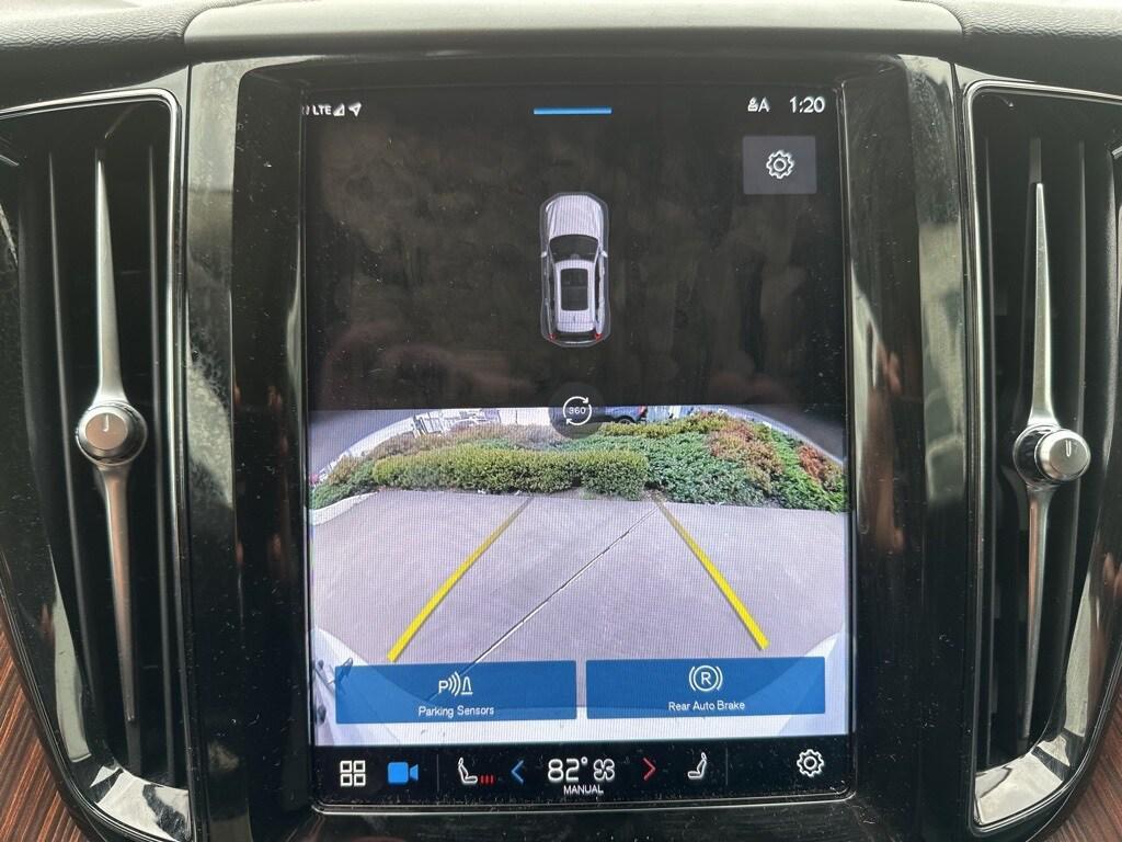 used 2024 Volvo XC60 car, priced at $37,495