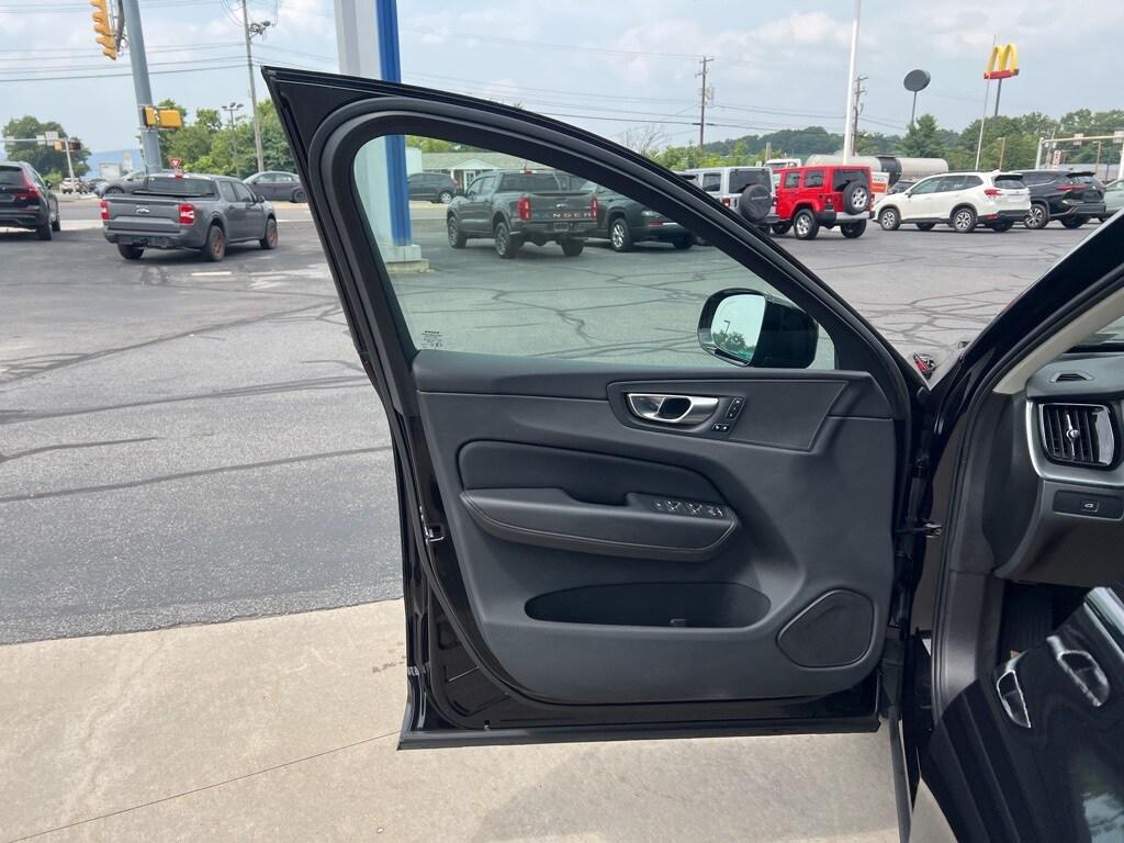 used 2024 Volvo XC60 car, priced at $37,880