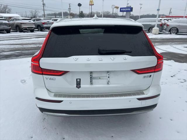 new 2025 Volvo V60 Cross Country car, priced at $61,725