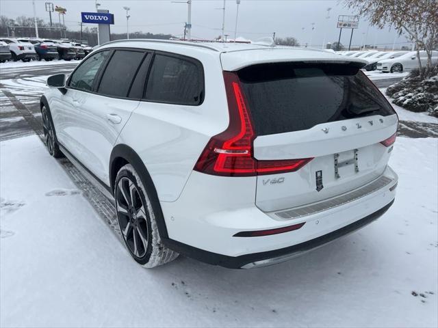 new 2025 Volvo V60 Cross Country car, priced at $61,725