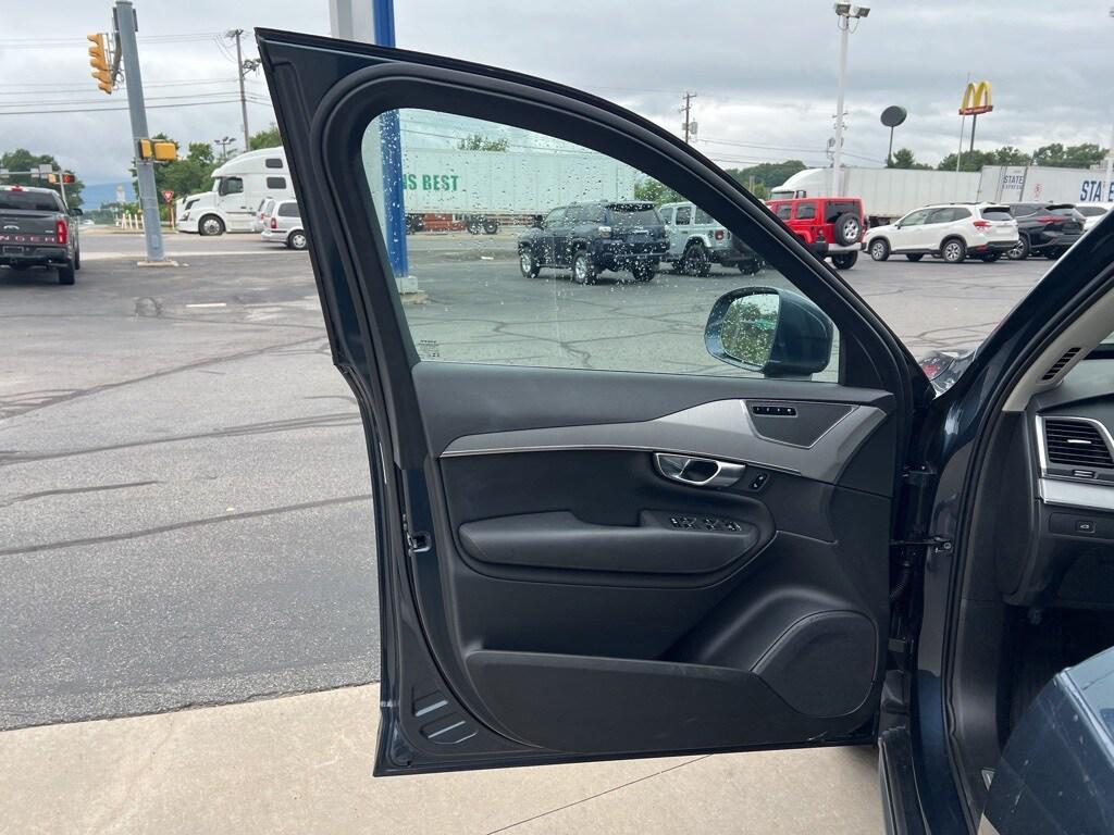 used 2025 Volvo XC90 car, priced at $52,495