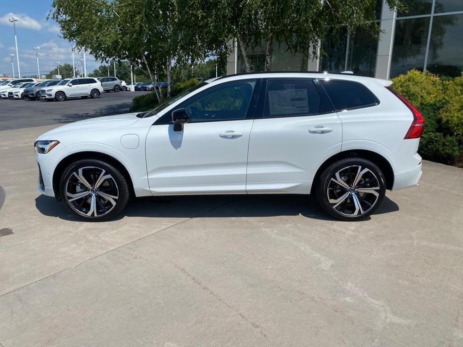 new 2025 Volvo XC60 Plug-In Hybrid car, priced at $71,875