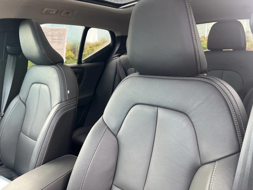 used 2025 Volvo XC40 car, priced at $33,995