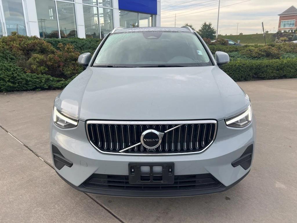 used 2025 Volvo XC40 car, priced at $33,995