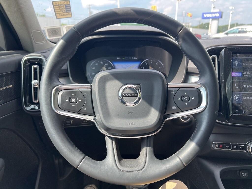 used 2019 Volvo XC40 car, priced at $20,849