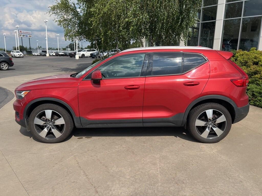 used 2019 Volvo XC40 car, priced at $20,849