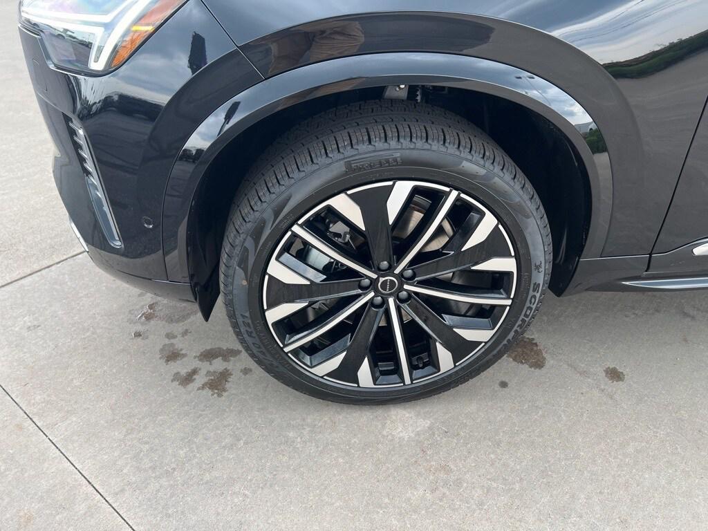 new 2025 Volvo XC90 car, priced at $66,245