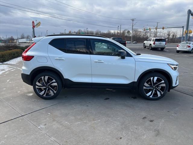 new 2025 Volvo XC40 car, priced at $49,790