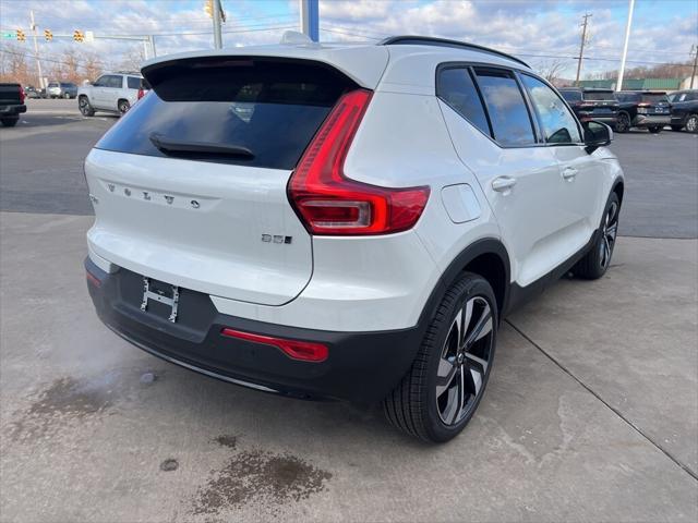 new 2025 Volvo XC40 car, priced at $49,790