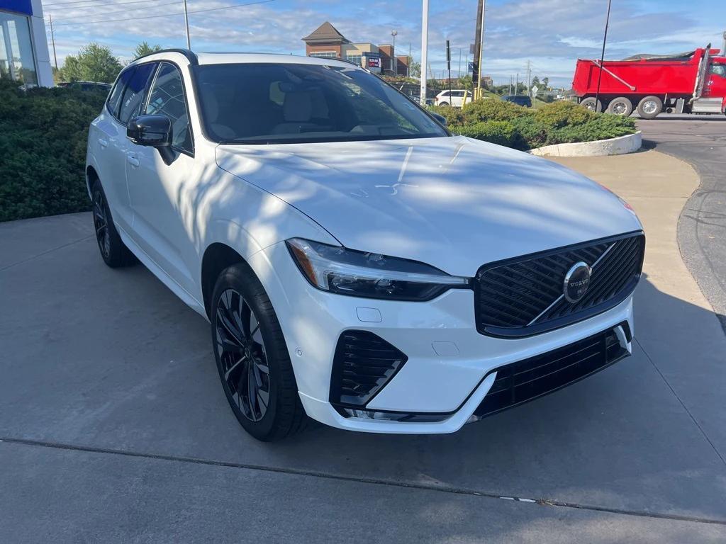 new 2026 Volvo XC60 car, priced at $57,985