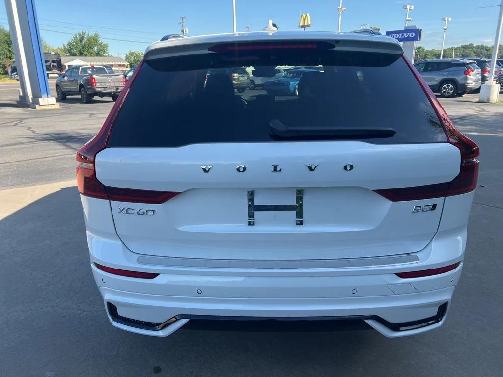 new 2026 Volvo XC60 car, priced at $57,985