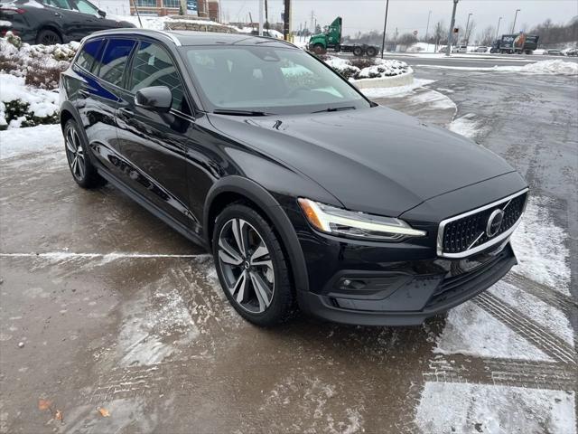 used 2023 Volvo V60 Cross Country car, priced at $40,358