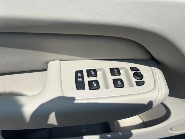 used 2024 Volvo XC60 car, priced at $42,690