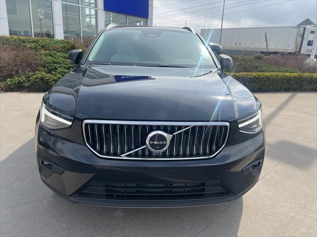 new 2025 Volvo XC40 car, priced at $52,235