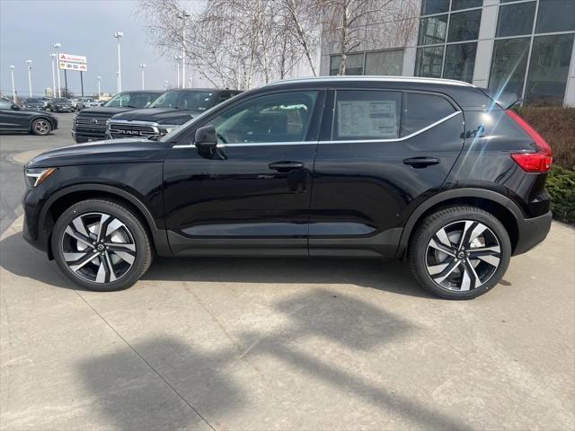 new 2025 Volvo XC40 car, priced at $52,235