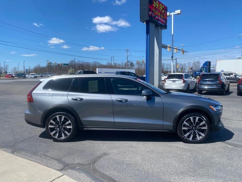 used 2021 Volvo V60 Cross Country car, priced at $37,198