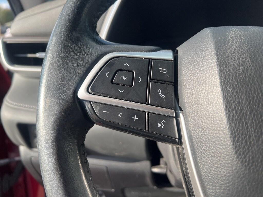 used 2022 Toyota Highlander Hybrid car, priced at $34,995
