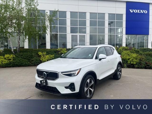 used 2025 Volvo XC40 car, priced at $42,522