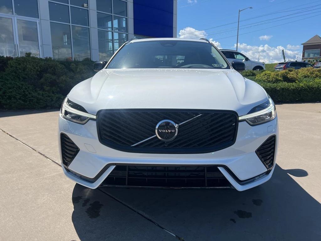 new 2026 Volvo XC60 car, priced at $58,360