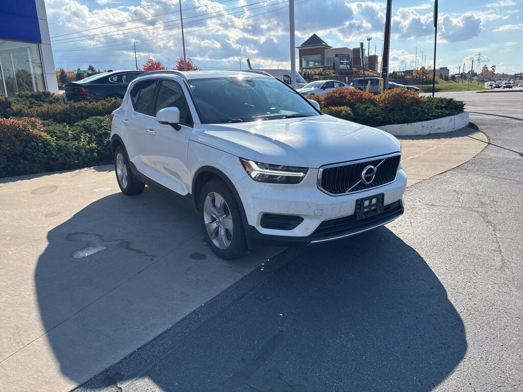 used 2020 Volvo XC40 car, priced at $19,995