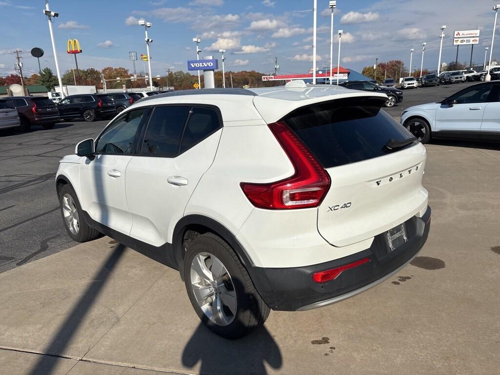 used 2020 Volvo XC40 car, priced at $19,995