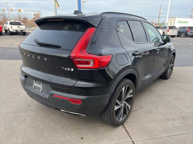 used 2020 Volvo XC40 car, priced at $24,053