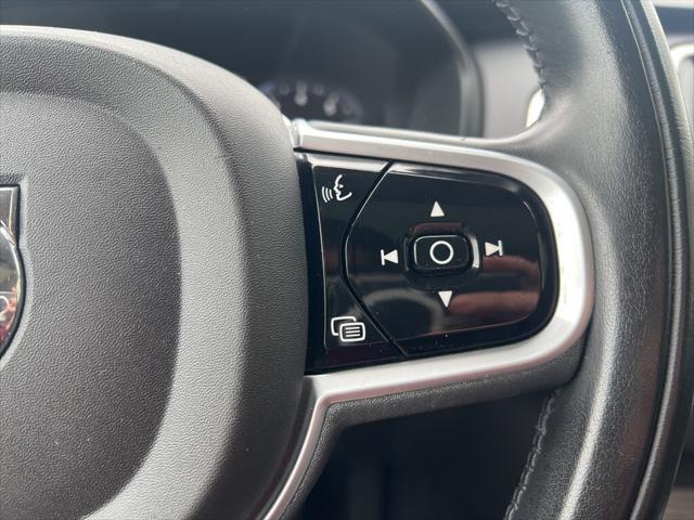 used 2022 Volvo XC90 car, priced at $32,725