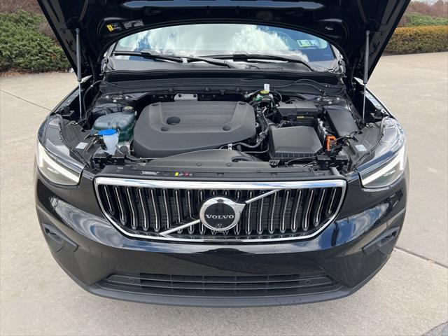 new 2025 Volvo XC40 car, priced at $52,235
