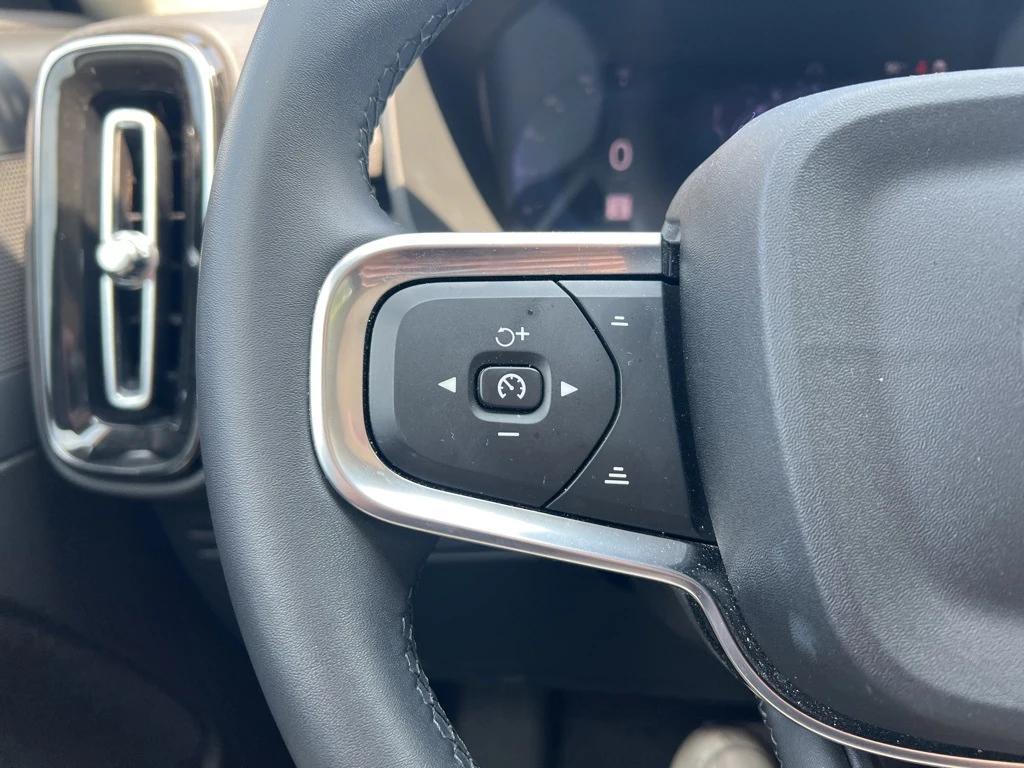 used 2025 Volvo XC40 car, priced at $33,995