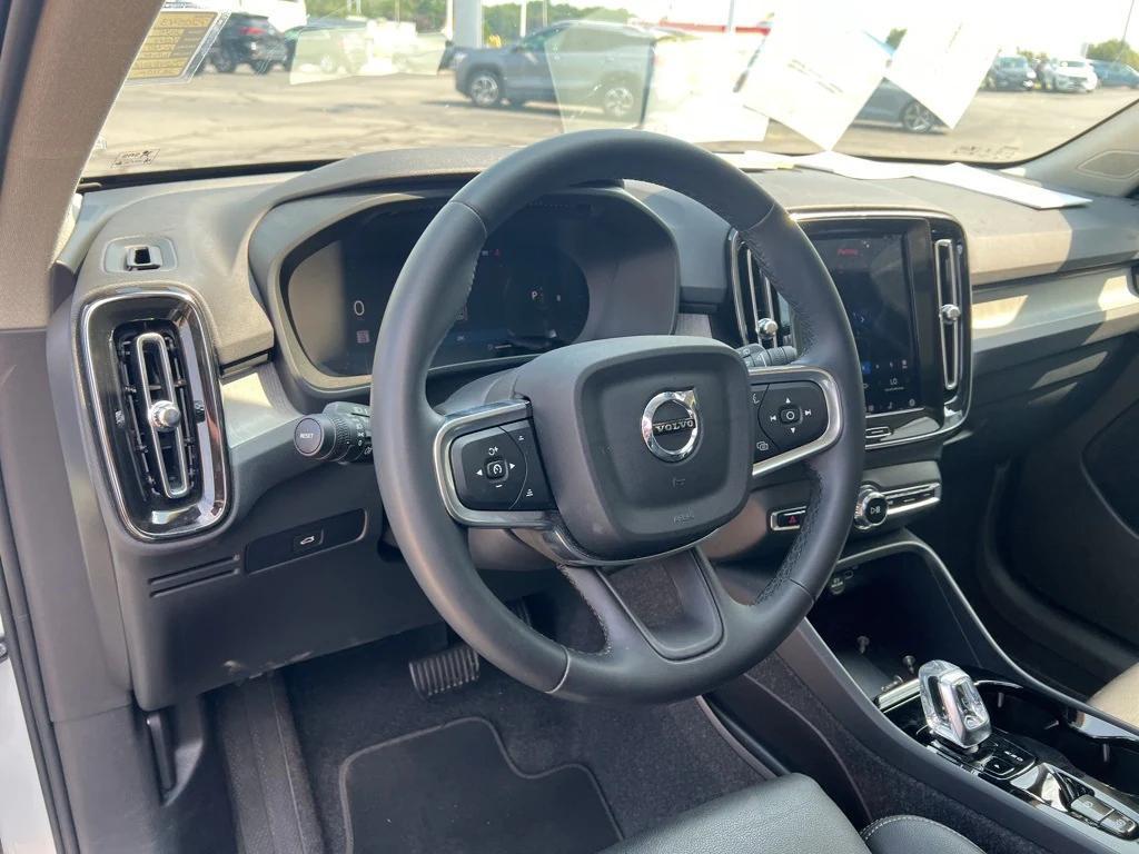 used 2025 Volvo XC40 car, priced at $33,995